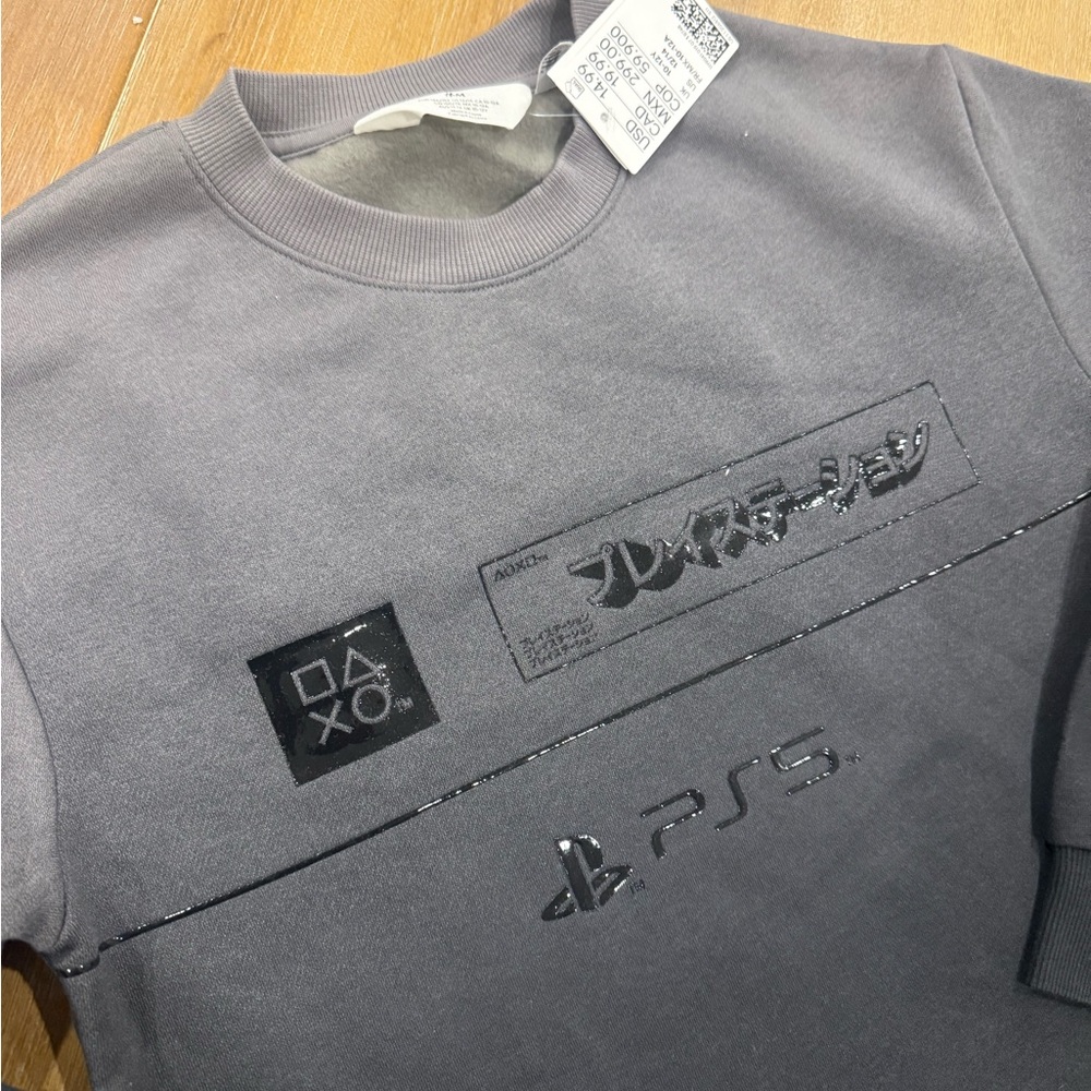 Sony Black Sweater - Picture 2 of 3